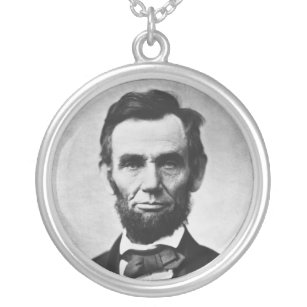 Collier Portrait d'Abraham Lincoln par Alexandre Gardner