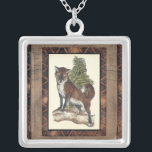 Collier Renard rustique sur un tronc d'arbre<br><div class="desc">Cette impression rustique illustre un renard devant un pin. Les couleurs sont dans la gamme douce pastel et le cadre de l'image a des motifs traditionnels dans la gama marron. Cette conception serait un complément parfait à votre décoration de maison de campagne.</div>