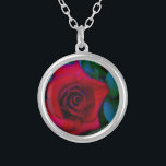 Collier Roses rouges aux tons bleus<br><div class="desc">Roses rouges aux tons bleus Rose rouge Jolie rose rouge arrière - plan lu pour tumulter avec vous texte. Idéal pour tout amoureux rose. Photo de Sandy Closs,  prise au lac Arrowhead. "rose rouge""roses rouges""rose rose""roses roses""mariages""cadeau d'amour""fleur rouge""fleurs rouges""fleurs rouges" rouge bleu rose "cadeaux aux roses"</div>