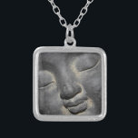 Collier Sculpture en pierre douce Bouddha<br><div class="desc">Cette image est d'une sculpture en pierre d'un paisible Bouddha. L'air doux et paisible tout en méditant. Attirant les bouddhistes,  les méditants et les types spirituels.</div>