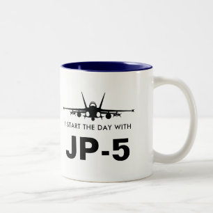 Commencez le jour avec JP-5 la tasse superbe du