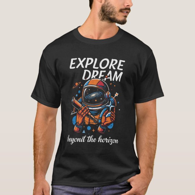 Conception classique de t-shirt noir pour astronau (Devant)