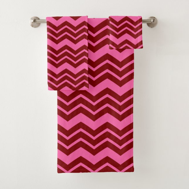 Conception de chevron zigzag rose rouge grenat  (En situation)