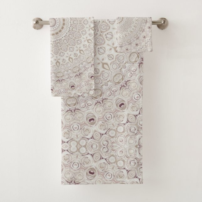Conception de motif mandala beige et taupe (En situation)