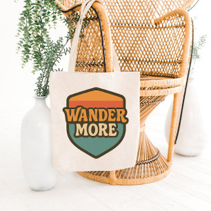 Conception de sac fourre-tout avec badge de voyage