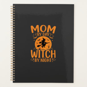 Conception de sorcière de maman Halloween