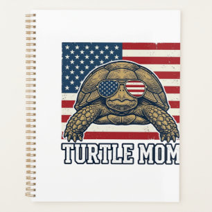 Conception de T-shirt de maman tortue patriotique 