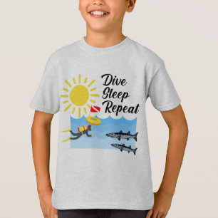 Conception répétée du sommeil de plongée - T-shirt