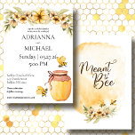 Conçu pour être Rustique Faire-part de mariage<br><div class="desc">Belles abeilles et fleurs jaunes avec les mots Meant to Bee, avec classique facile à lire polices faire-part de mariage. Vos détails de mariage se trouvent à l'arrière sur un arrière - plan correspondant. Un faire-part de mariage que vous pouvez personnaliser pour votre journée spéciale. Je peux également concevoir des...</div>