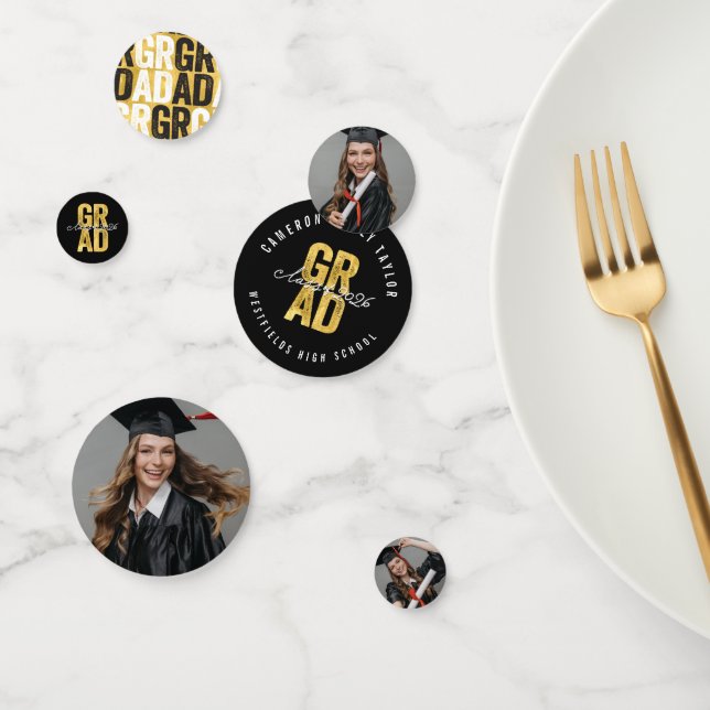 Confettis 2026 Bold GRAD Gold Foil Stylish Graduation Party (Groupe)
