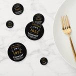 Confettis 70th Birthday 1952 Black Gold Ajouter Nom Retro<br><div class="desc">Un confetti classique personnalisé pour cette fête d'anniversaire. Plus de cadeaux et de fournitures de fête disponibles avec le design "légendaire" dans le magasin.</div>