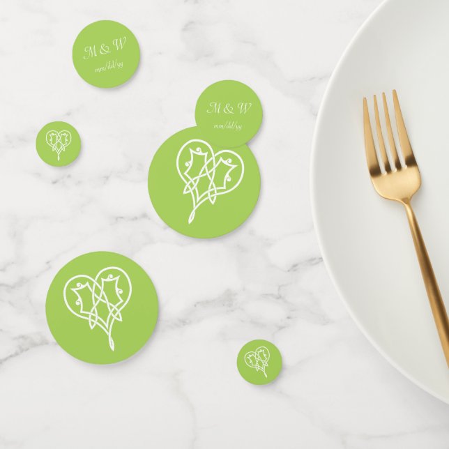 Confettis Coeurs de tissage celtique dans la table Peridot C (Groupe)