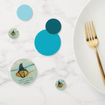 Poisson d'or avec fin de requin