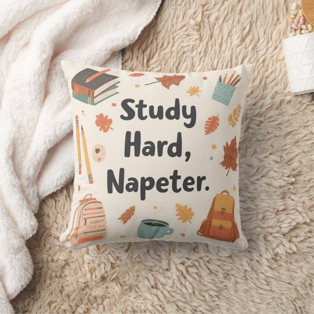 Confortable Coussin de retour à l'école - Étudiez  (Couverture)