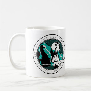 Connley foudroie la tasse archéologique de l'école