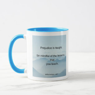Conscient enseignez la tasse (le gaucher)