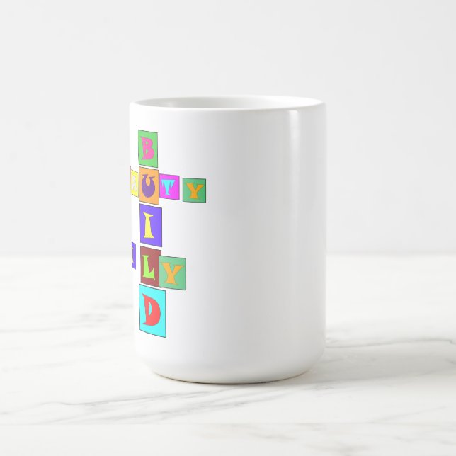 Construire la tasse quotidienne de beauté (Centre)