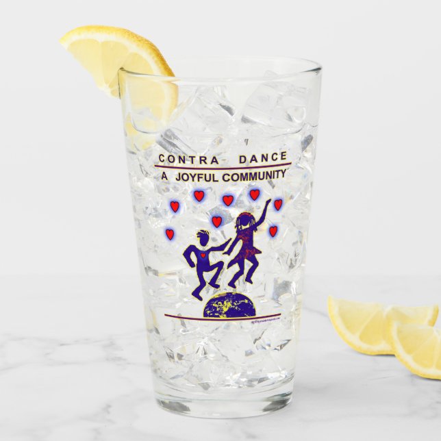 Contre le verre de bière de danse (Devant glace)