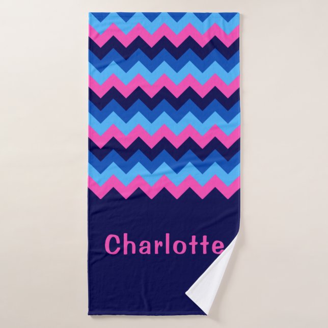 Cool bleu rose Chevron serviette de bain Monogram (Serviette de bain)