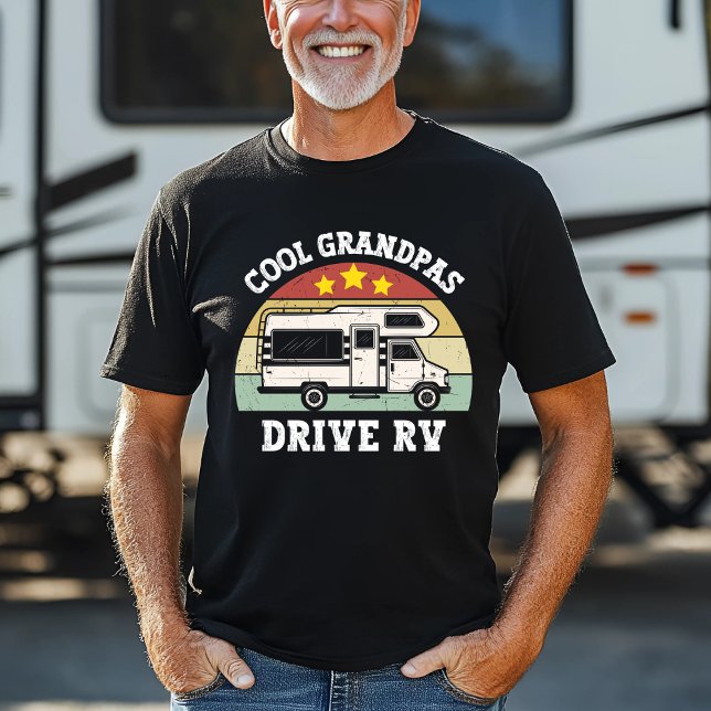 "Cool Grandpas Drive RV" Funny T-shirt (Créateur téléchargé)