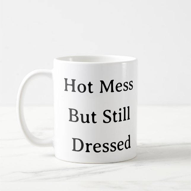 Cool Maman Mug - Mess Hot Mais habillé Funky Custo (Gauche)
