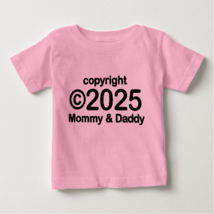 Copyright 2022 Maman et Papa Baby T-shirt