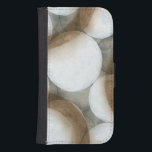 Coque Avec Portefeuille Pour Galaxy S4 Orbes blanches et cercles Brown<br><div class="desc">Trois cercles bruns partagent une toile avec des orbes blanches lumineuses dans cette superbe oeuvre de Jennifer Goldberger. Lumineux et amusant,  ce morceau aurait l'air génial dans votre maison. Commandez les vôtres dès aujourd'hui !</div>