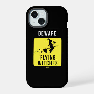 Coque iPhone 15 ATTENTION SORCIÈRES VOLANTES  halloween drôle 
