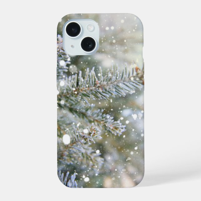 Coque iPhone 15 Branches de pin enneigées Vacances d'hiver (Verso)