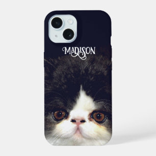 Coque iPhone 15 Chaton noir et blanc duveteux