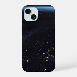 Coque iPhone 15 Europe du Nord la nuit