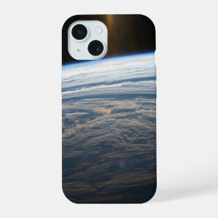 Coque iPhone 15 Formations nuageuses dans le sud de l'océan Indien