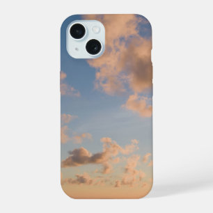 Coque iPhone 15 Image aérienne d'un ciel coloré au lever du soleil