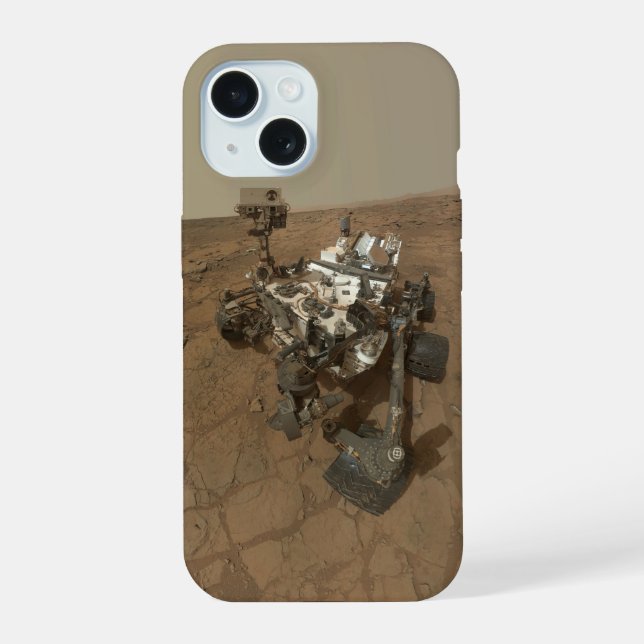 Coque iPhone 15 La Curiosité A Rover Sur La Surface De Mars. (Verso)