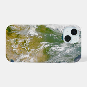 Coque iPhone 15 L'Amérique du Nord avec de la fumée visible à cert