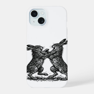 Coque iPhone 15 Lièvres Boxeurs – Duel encre hantée des bois