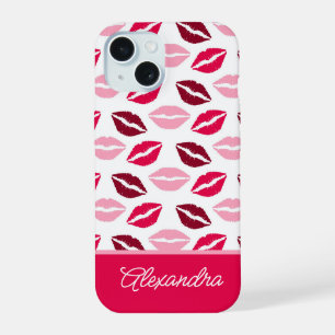 Coque iPhone 15 Nom de script de baisers de rouge à lèvres rose et