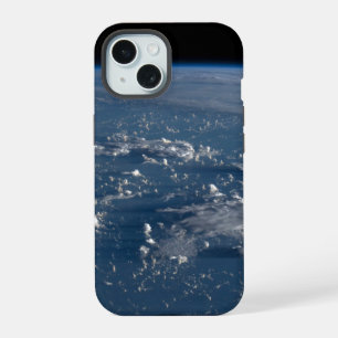 Coque iPhone 15 Ombres de nuages à travers la mer des Philippines
