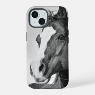 Coque iPhone 15 Photo de cheval en noir et blanc Personnalisable