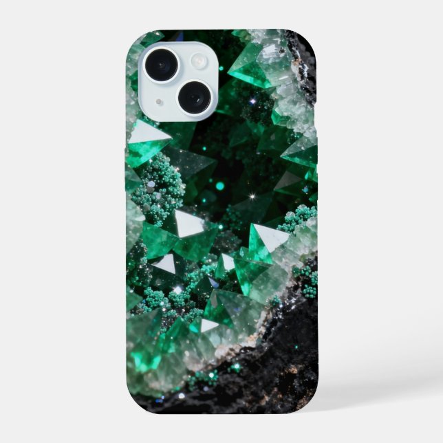Coque iPhone 15 Shattered Emerald Geode Heart (Verso)