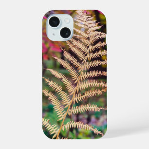Coque iPhone 15 Spécimen de feuille de fougère d'automne doré