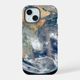 Coque iPhone 15 Terre entière montrant l'hémisphère oriental.