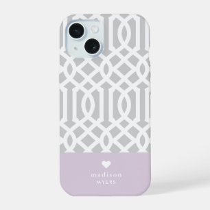 Coque iPhone 15 Trellis Cœur Monogramme Lilas et Gris