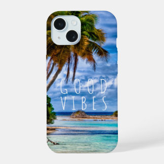 Coque iPhone 15 Un magnifique paysage d'été de la plage hawaïenne