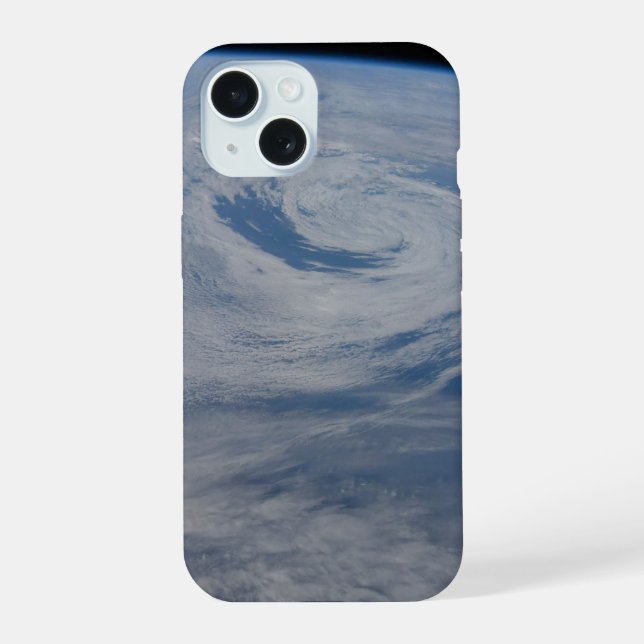 Coque iPhone 15 Un système de basse pression médio-atlantique. (Verso)