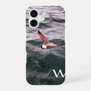 COQUE iPhone 16 GOÉLAND VOLANT AU-DESSUS DES VAGUES MONOGRAMME