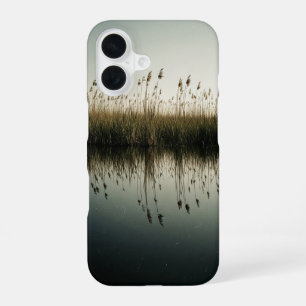 Coque iPhone 16 Marais Tranquille Rétro