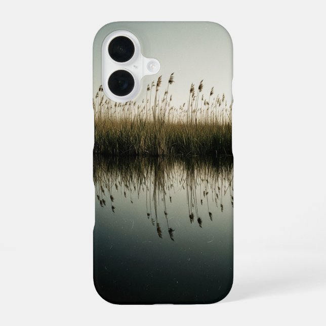 Coque iPhone 16 Marais Tranquille Rétro (Verso)