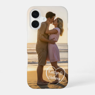 Coque iPhone 16 Noms de photo de cœur d'amour de couple