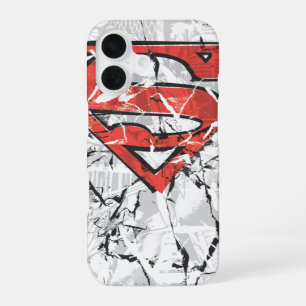Coque iPhone 16 Superman stylisé Logo de bande dessinée froissée